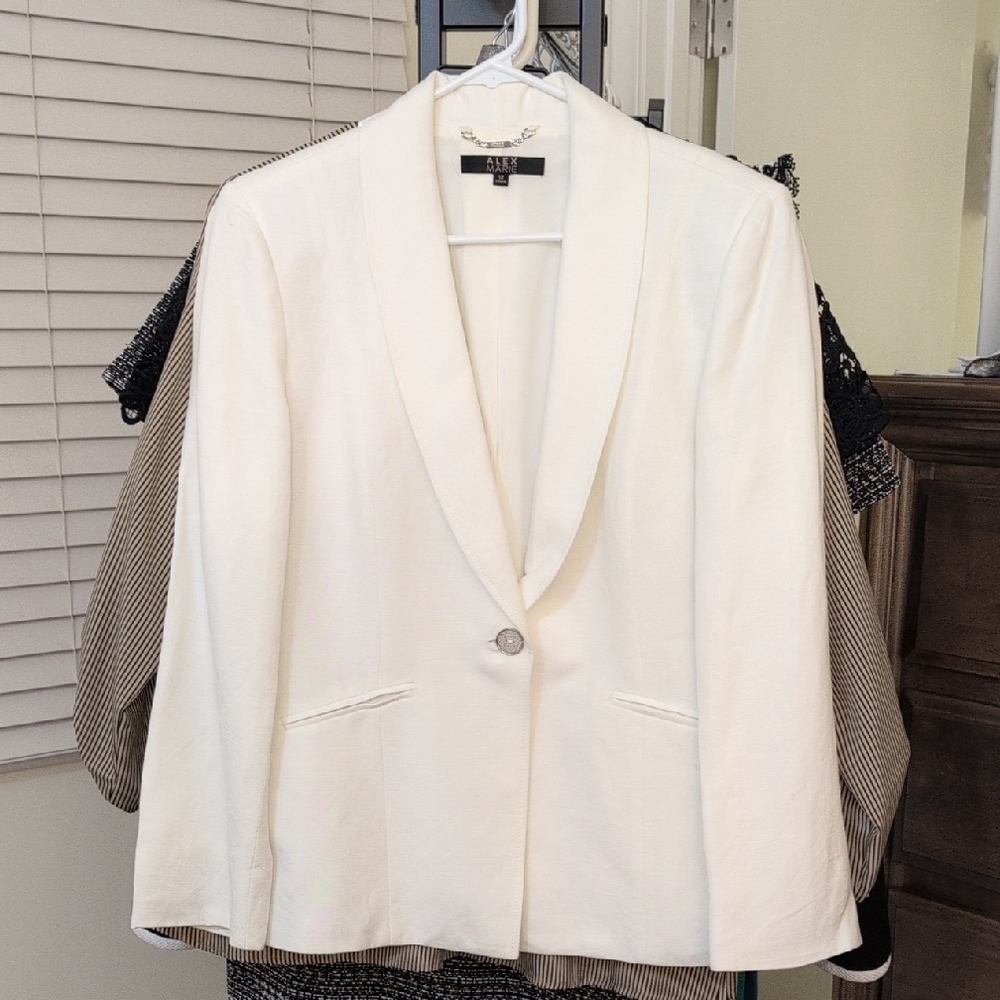 Alex Marie Elegant White Blazer Size 12